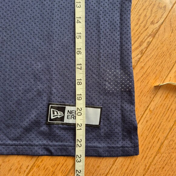 Toronto Argonauts Women's New Era Replica Home Jersey Small - Picture 11 of 11